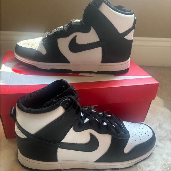 NEW! NIKE DUNK HIGH White Black Men’s 8.5 Women’s 10 NIB NEW main image 5